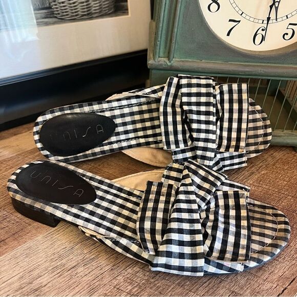 Unisa black & white plaid sandals 7 1/2 - Picture 1 of 5
